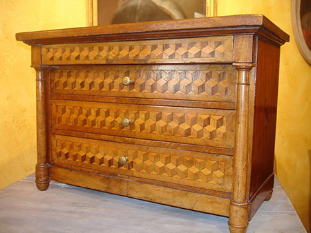 Petite commode